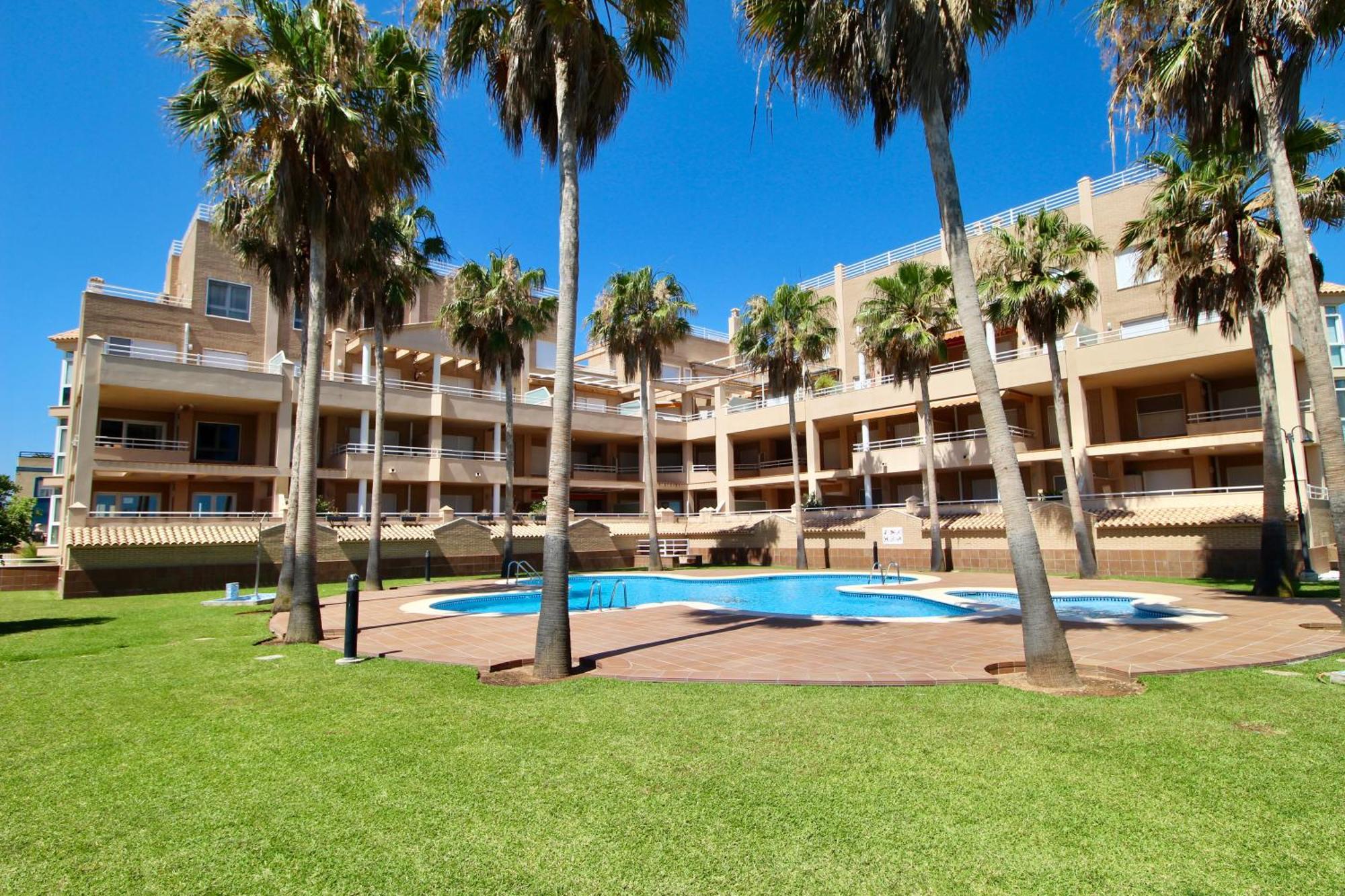 Ferienwohnung Atico Con Piscina Privada En Primera Linea Dénia Zimmer foto