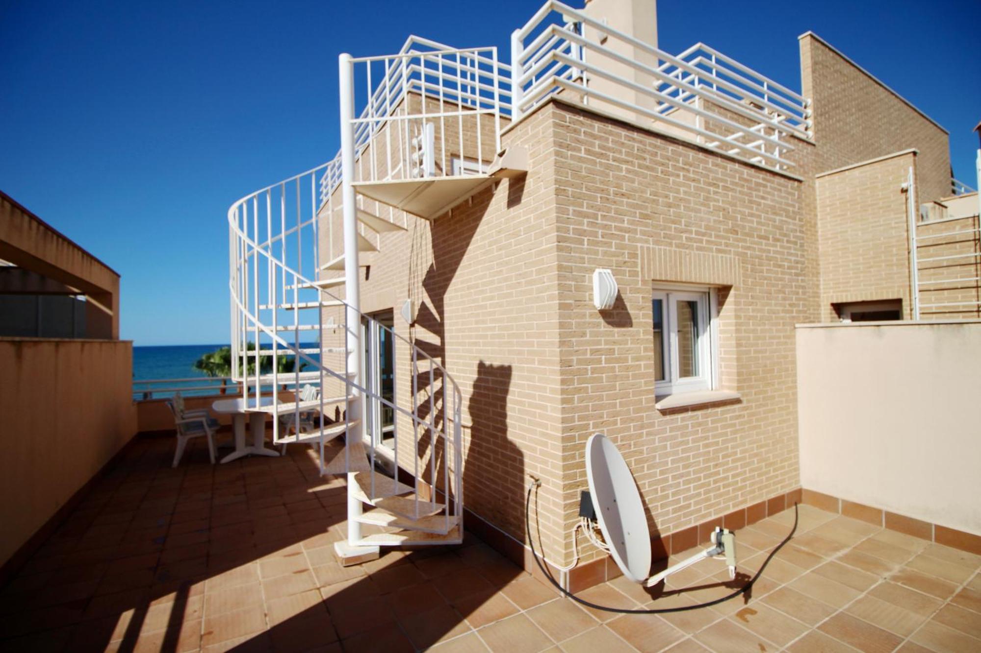 Ferienwohnung Atico Con Piscina Privada En Primera Linea Dénia Zimmer foto